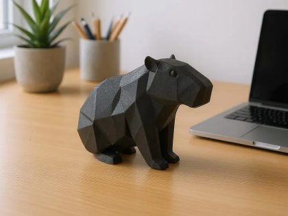 Low Poly Kapibara Figürü